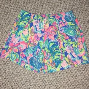 Men’s Lilly Pulitzer swimming trunks